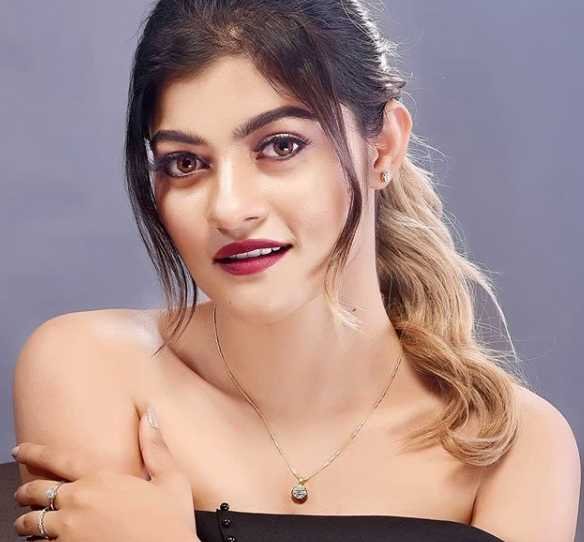 Prakruti Mishra wiki Biography DOB Movies Images