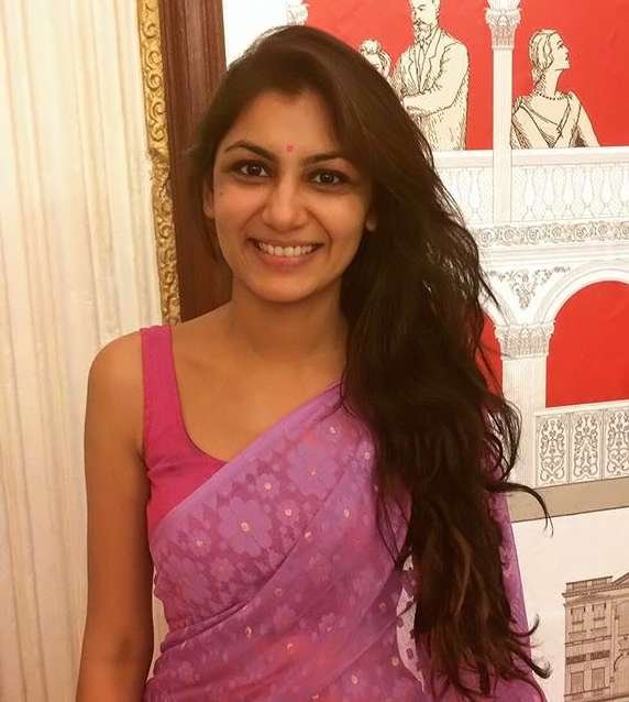 Sriti Jha wiki Biography