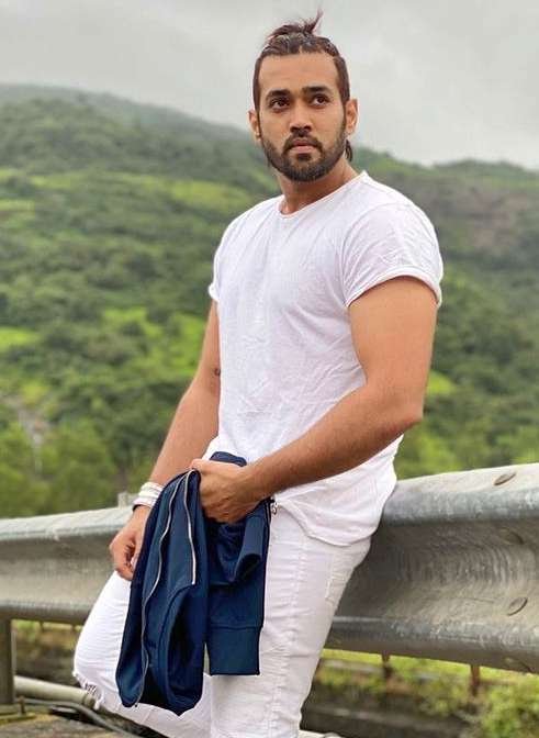 Karan Khanna wiki Biography