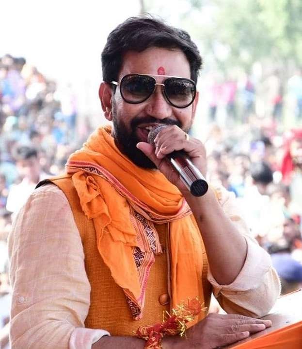 Dinesh Lal Yadav wiki Biography