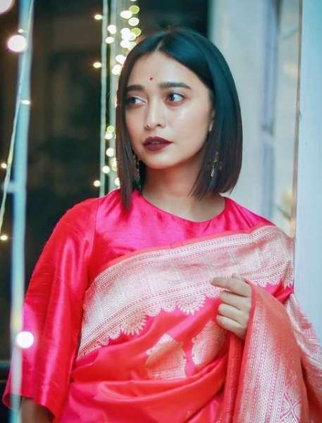 Sayani Gupta wiki Biography