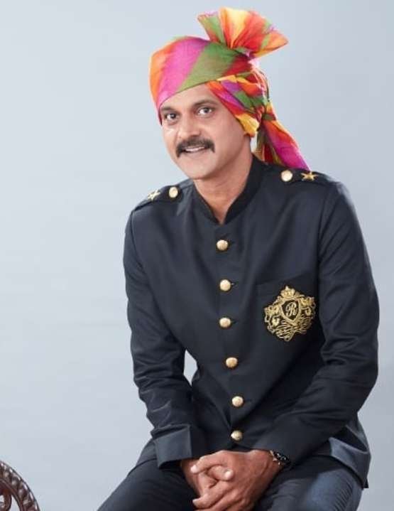 Pratish Vora wiki Biography