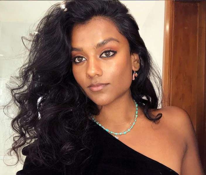 Simone Ashley wiki Biography
