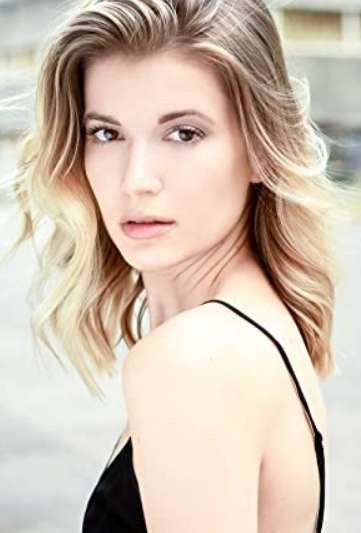 Emma Johnson wiki Biography