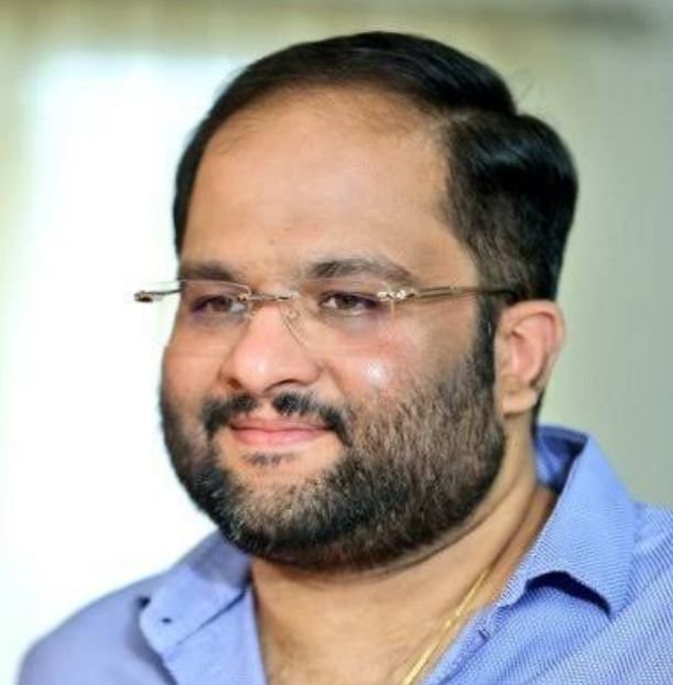 Mahesh Koneru wiki Biography